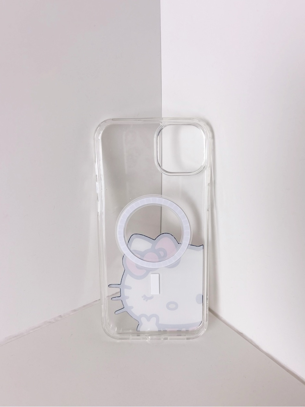 NWT Sanrio Hello Kitty Cartoon With Clear White Magsafe Case iPhone 15 plus - Picture 4 of 6
